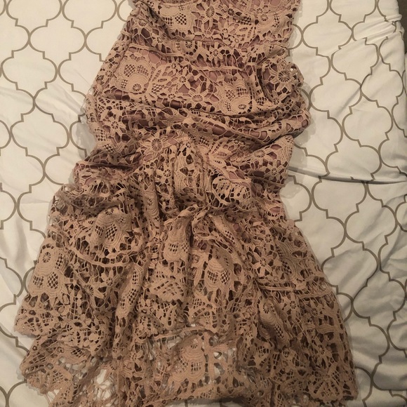 Missguided Pink Lace Fishtail Maxi Dress - Picture 7 of 8